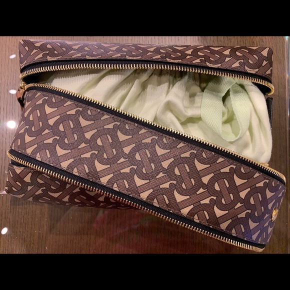 Burberry bag - Picture 5 of 6